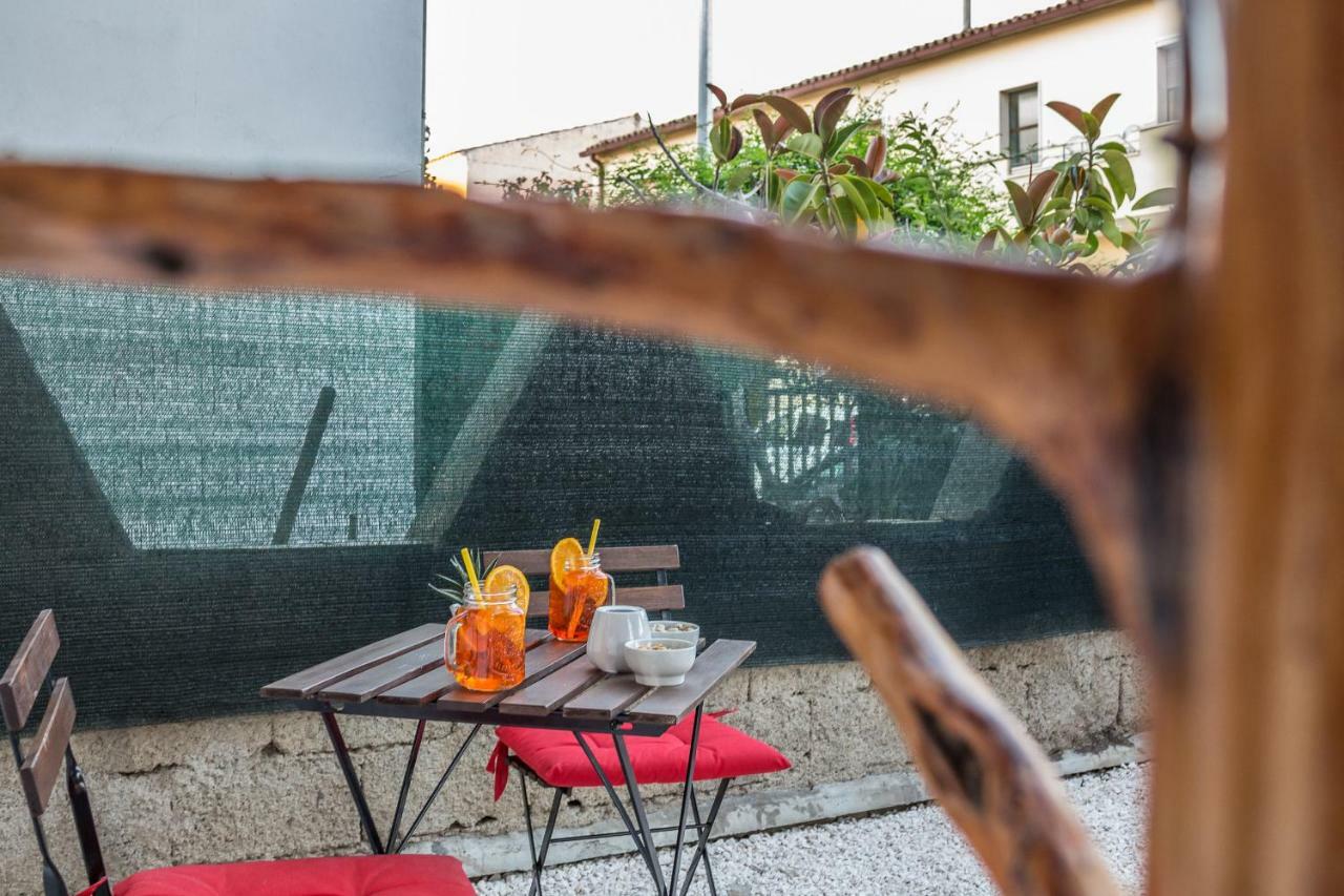 אולביה Maricciolu Suites And Apartments מראה חיצוני תמונה