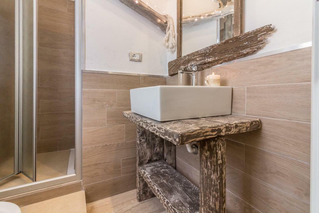 אולביה Maricciolu Suites And Apartments מראה חיצוני תמונה