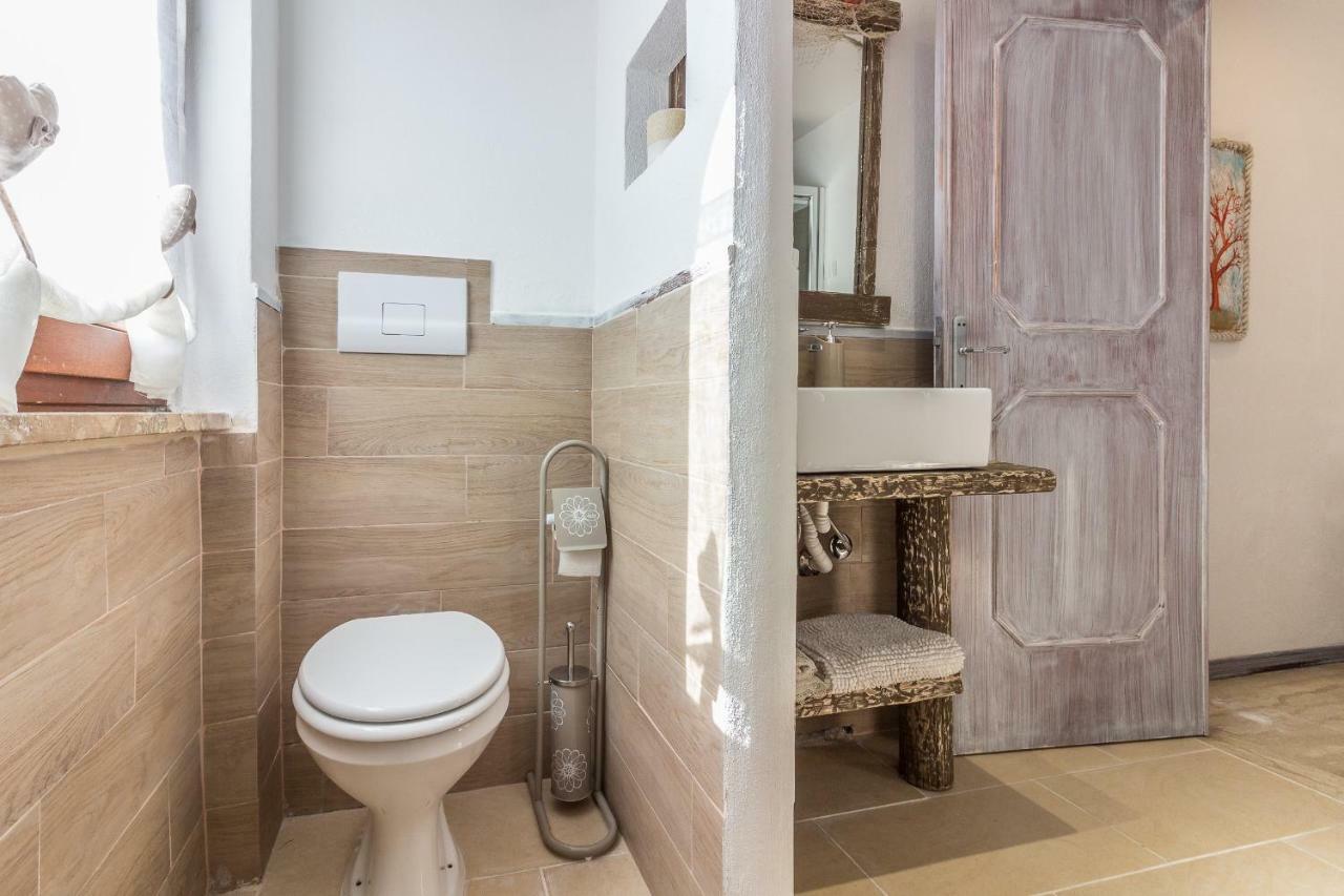 אולביה Maricciolu Suites And Apartments מראה חיצוני תמונה